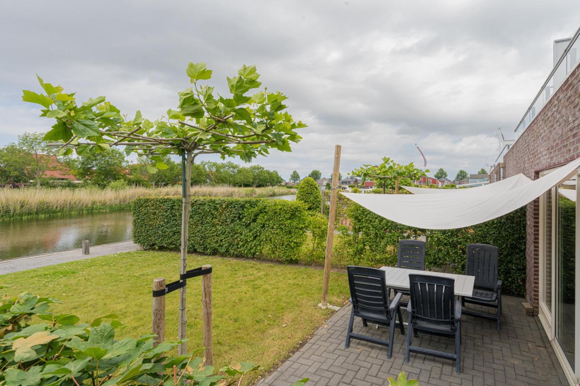 Nautic Rentals - Marinapark Oude-Tonge Luaran gambar