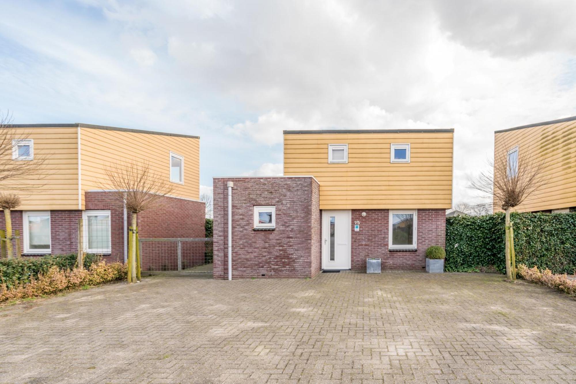 Nautic Rentals - Marinapark Oude-Tonge Luaran gambar