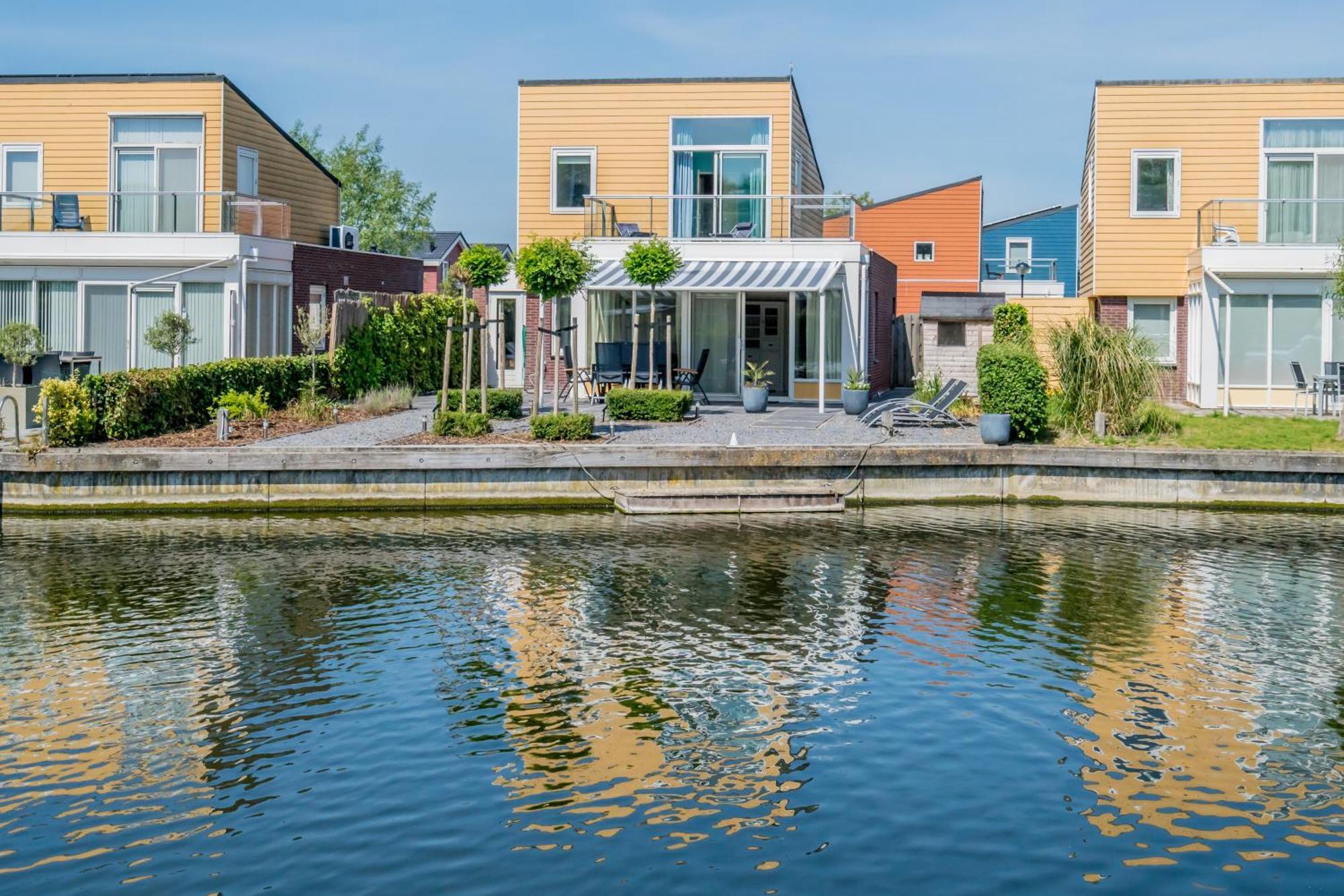Nautic Rentals - Marinapark Oude-Tonge Luaran gambar
