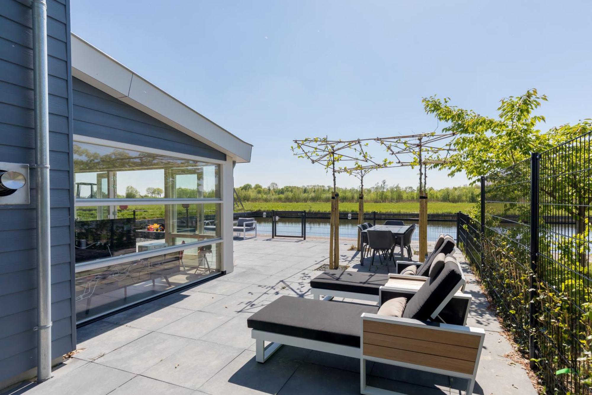 Nautic Rentals - Marinapark Oude-Tonge Luaran gambar