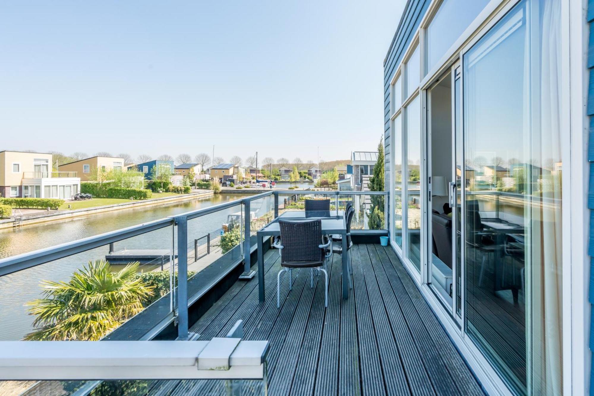 Nautic Rentals - Marinapark Oude-Tonge Luaran gambar