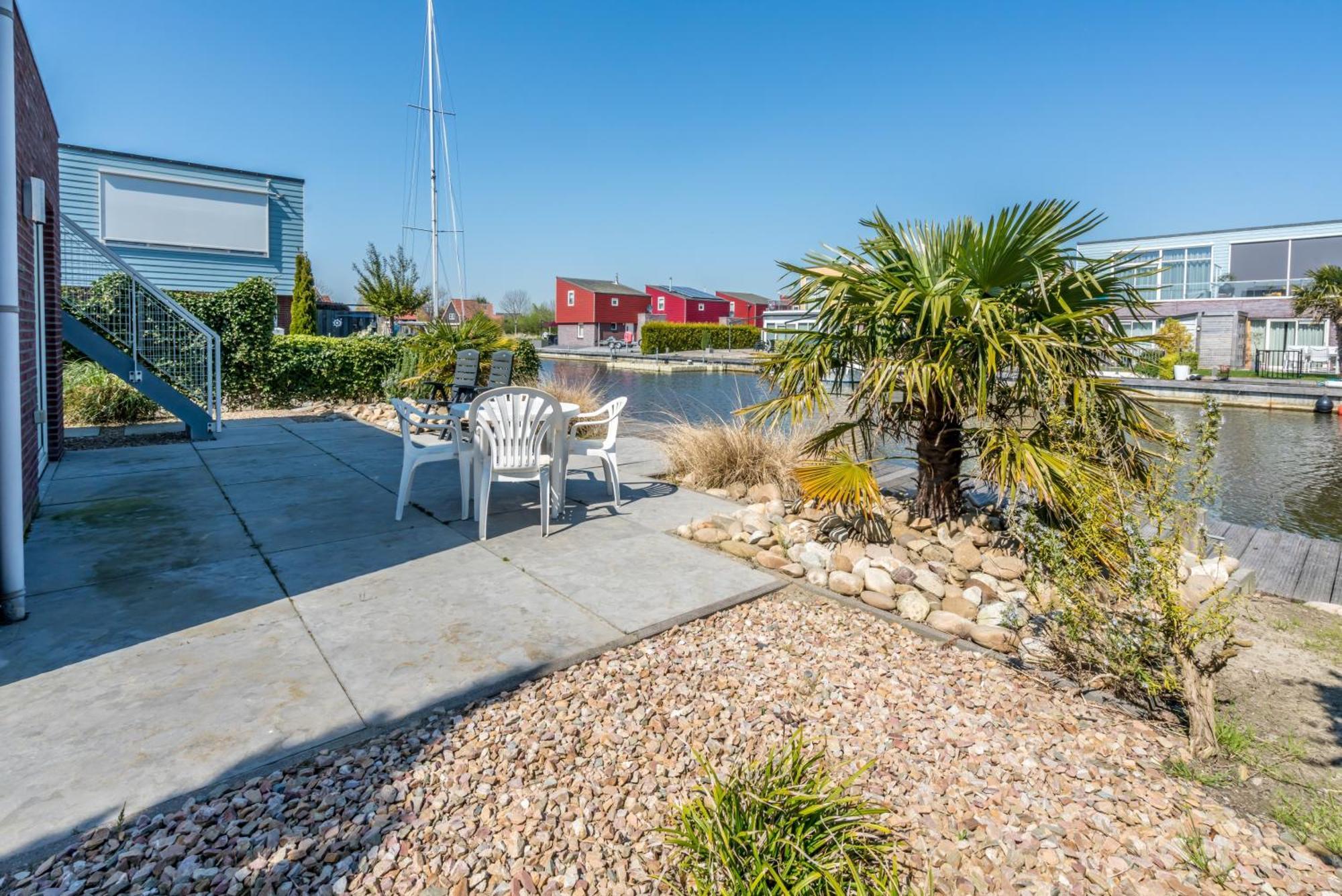 Nautic Rentals - Marinapark Oude-Tonge Luaran gambar