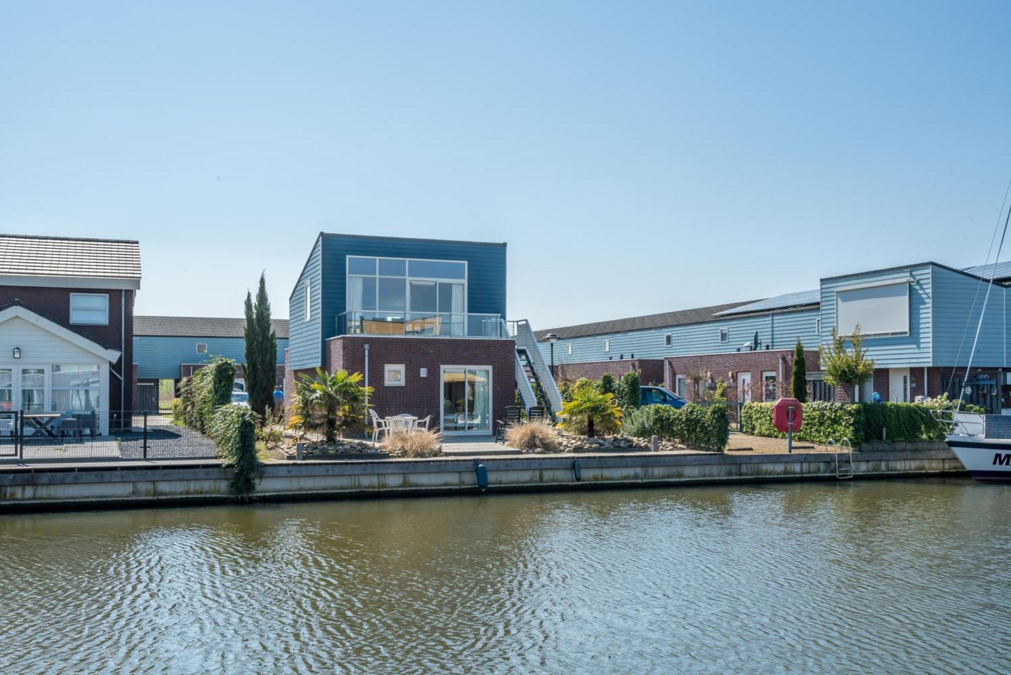 Nautic Rentals - Marinapark Oude-Tonge Luaran gambar