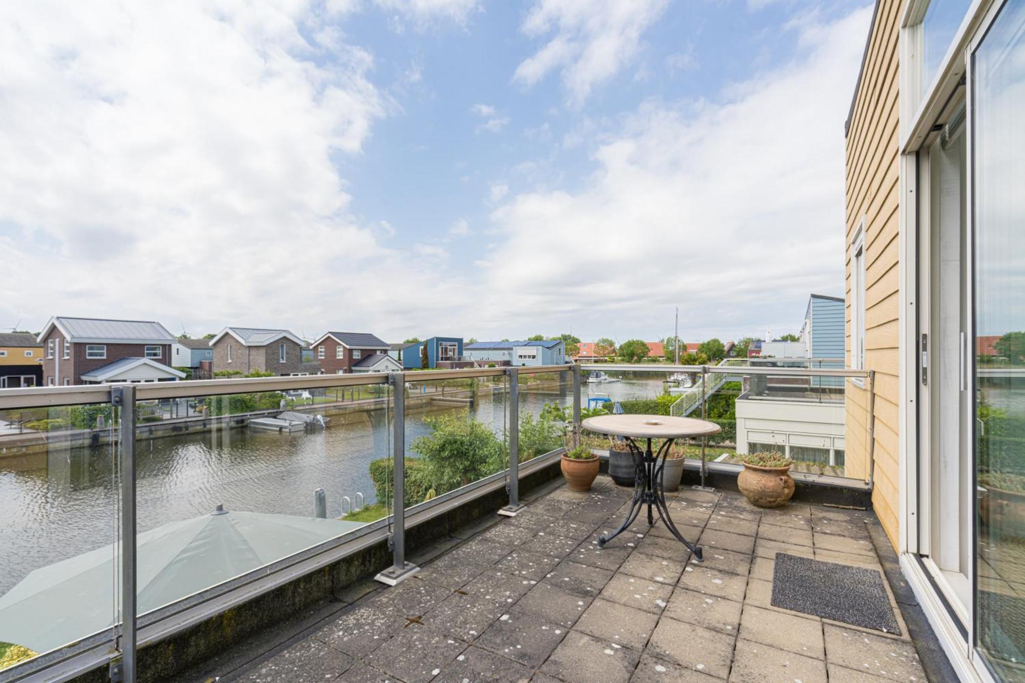 Nautic Rentals - Marinapark Oude-Tonge Luaran gambar