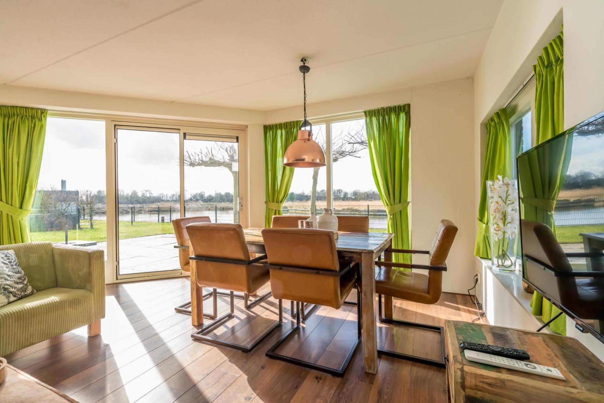 Nautic Rentals - Marinapark Oude-Tonge Bilik gambar